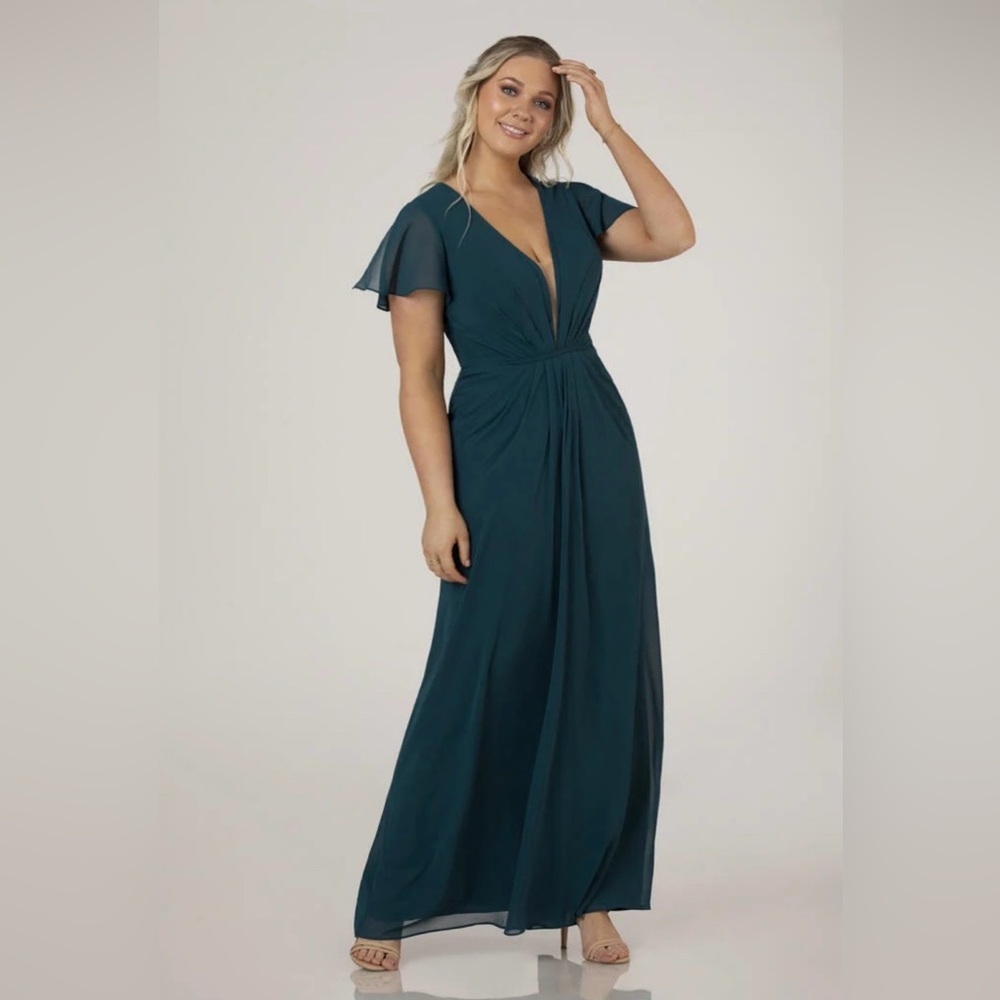 NWT Sorella Vita Teal Deep V-Neckline Bridesmaid Dress With Flutter Sleeves